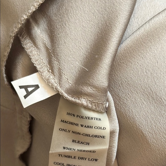 Ann Taylor Women's 8 Tank Top with Orange and Gray Design - Picture 7 of 7